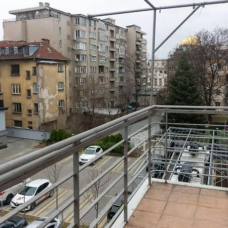 Spacious Aristocratic Apt. With A Colourful View Apartamento Sófia