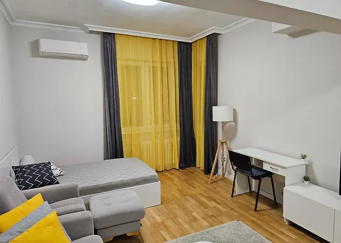 Apartamento Spacious Aristocratic Apt. With A Colourful View Sófia